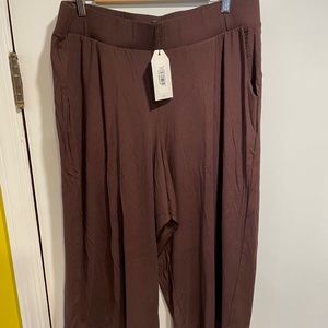 Universal Standard Gaucho Pants